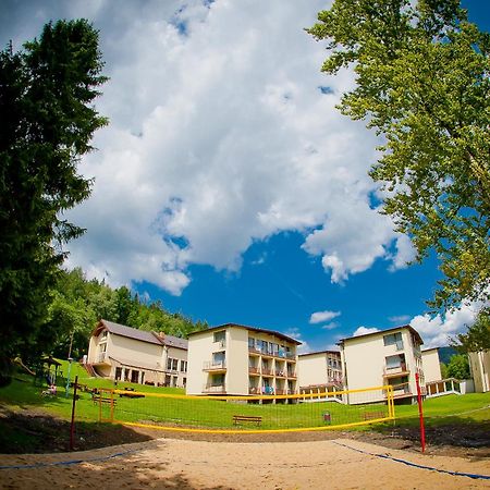 Dom Wczasowy Globus Ustroń Exterior foto