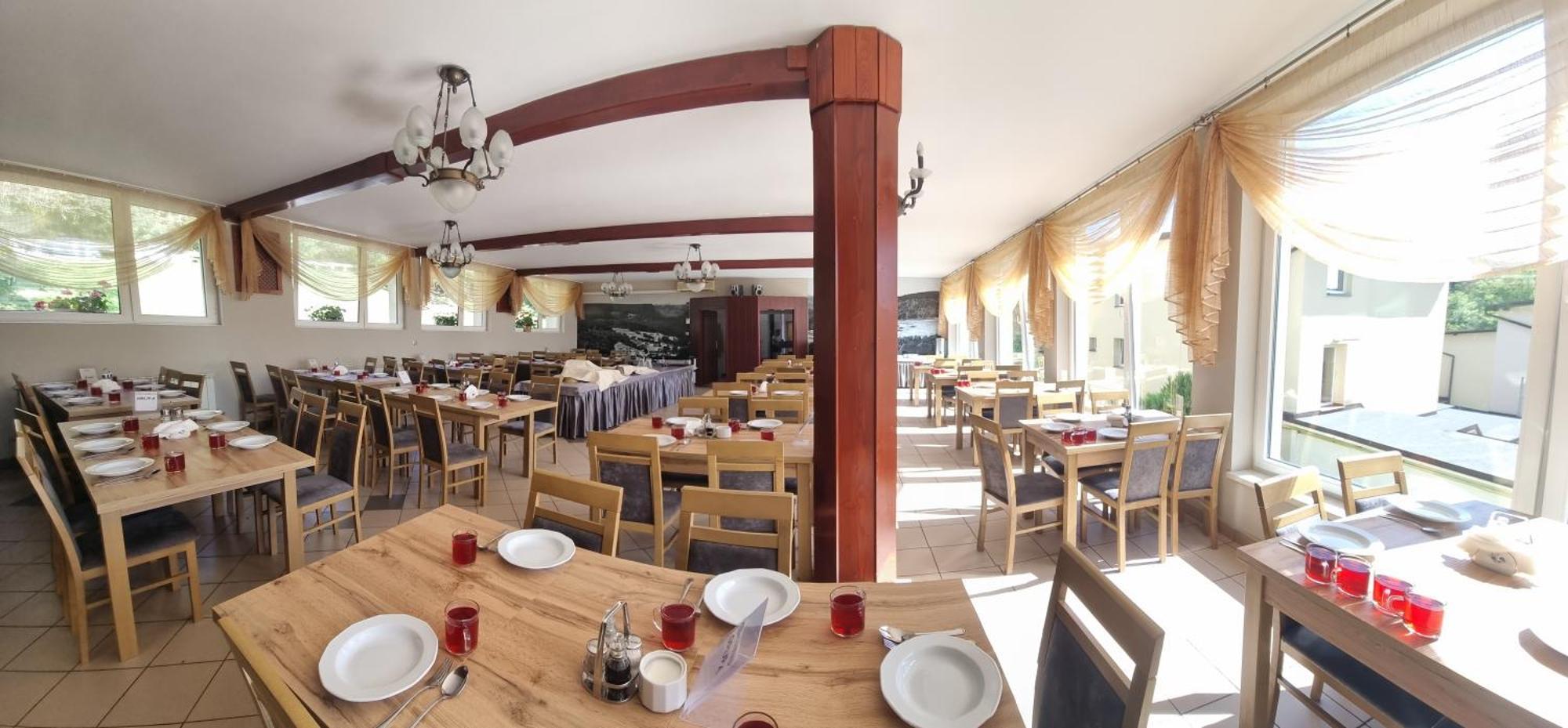Dom Wczasowy Globus Ustroń Exterior foto